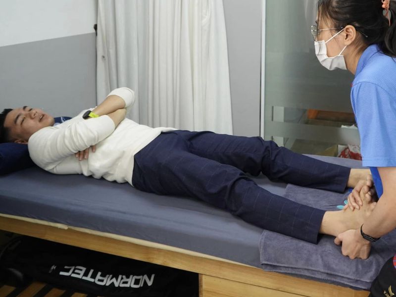điều trị bong gân