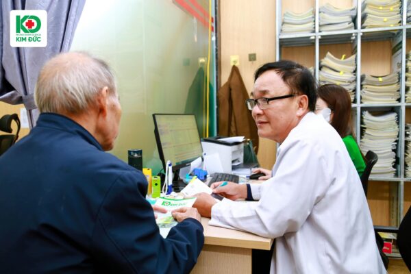 thăm khám tại Kim Đức