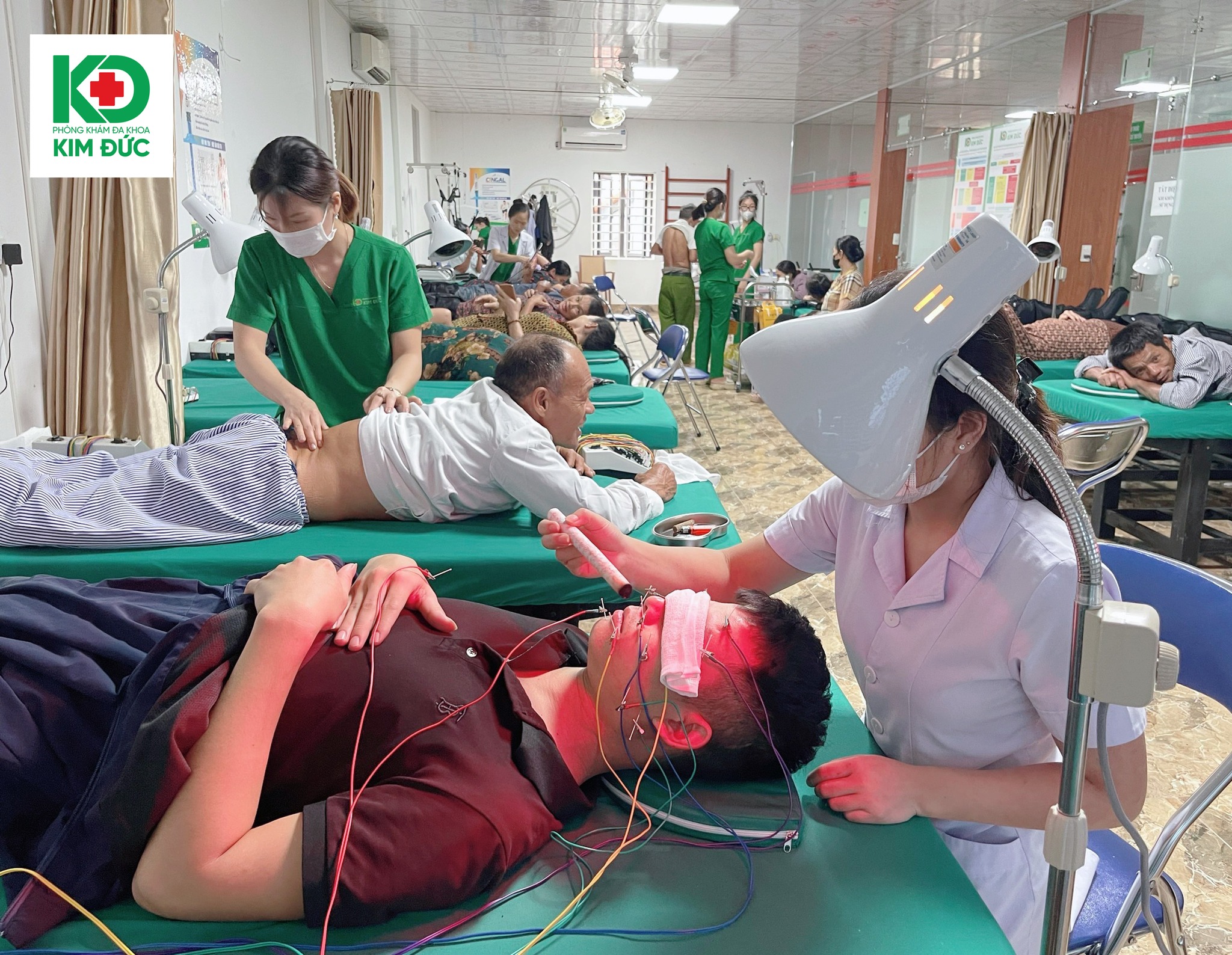 Điều trị liệt dây thần kinh số 7 tại Phòng khám Đa khoa Kim Đức